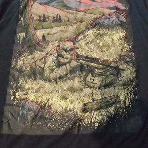 Under armor black T-shirt